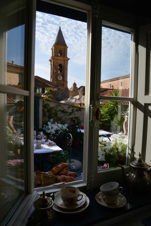 La Terrazza Di Vico Olivi B&B Ventimiglia Exterior photo
